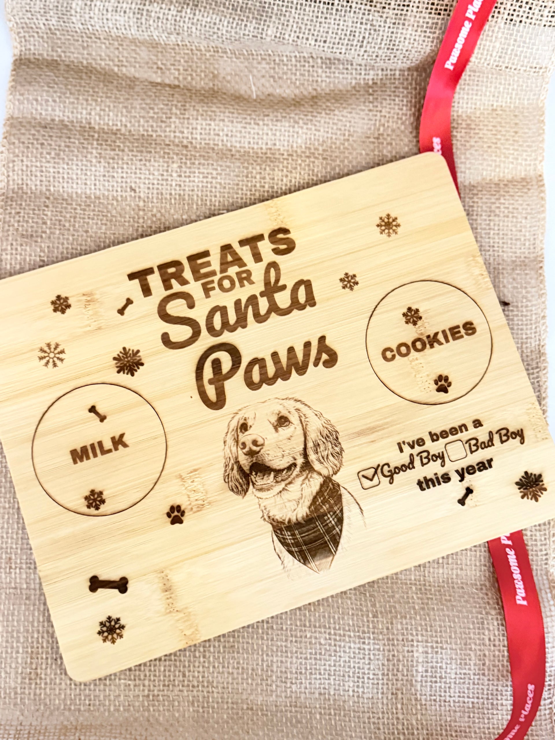 personalised-santa-paws-bamboo-plate-with-engraved-pet-portrait
